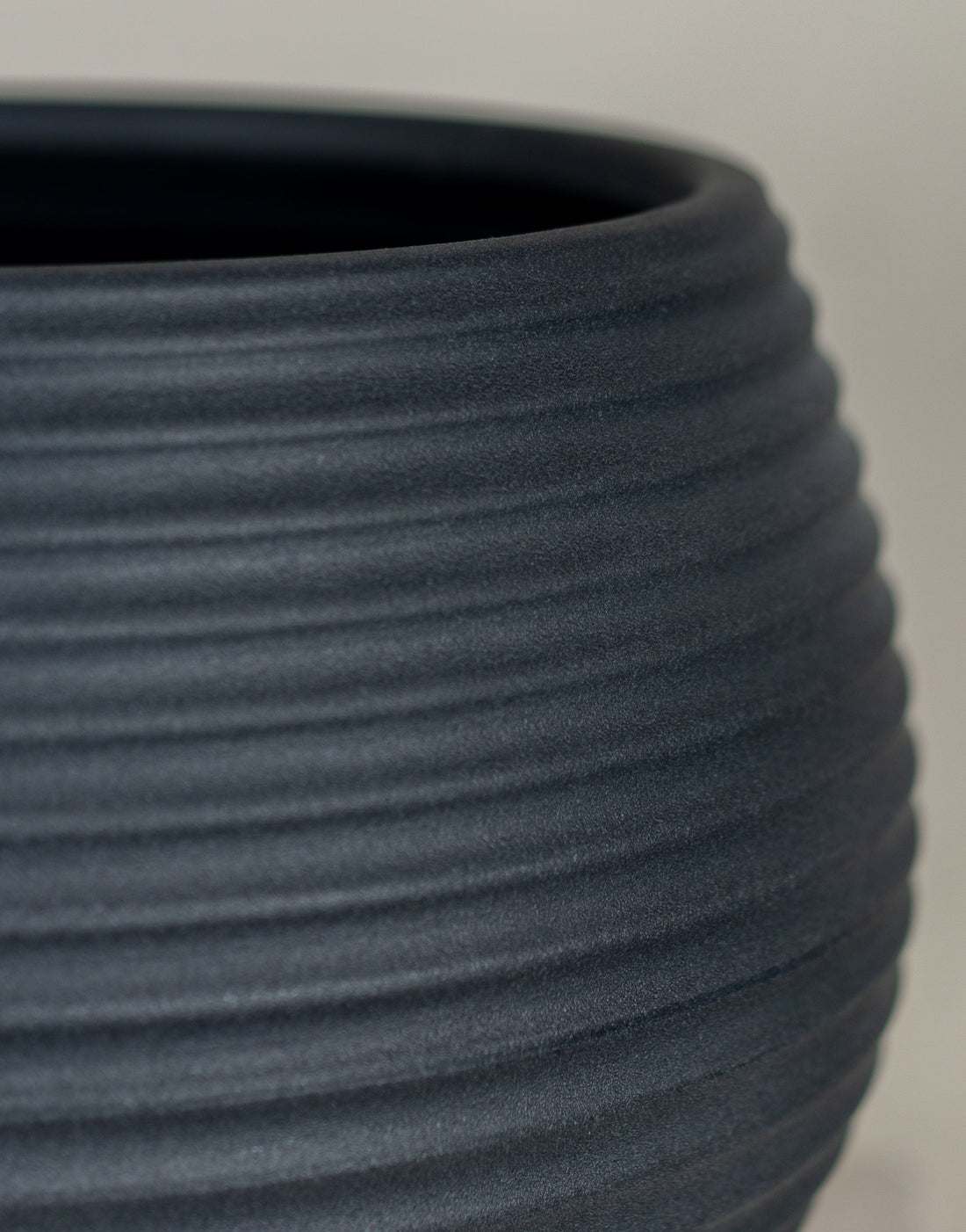 Naga - Anthracite